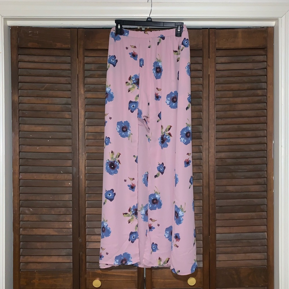 Peach Love Shorts with Flowy Skirt